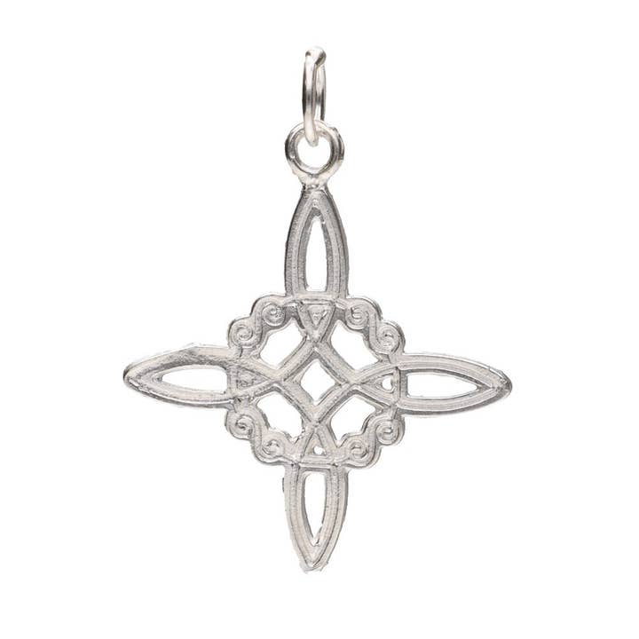 Medium Witch's Knot Pendant in 925 Sterling Silver for wholesale by Vives de la Cortada S.L