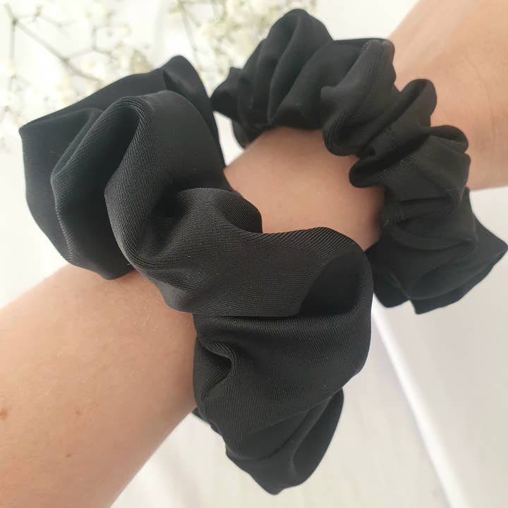 Schwarzer Lieblingsbadeanzug für den Großhandel von MlleChouChou