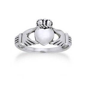 Silver Insanity - Wholesale Wedding Band/Ring - Classic Sterling Silver Celtic Claddagh Wedding Band Ring1