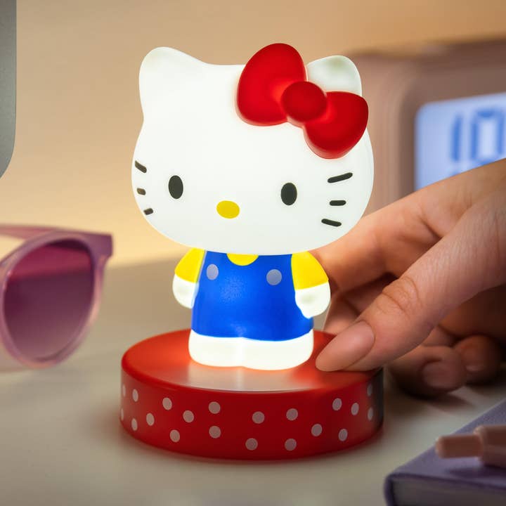Hello Kitty Icon Light for wholesale by Paladone UK