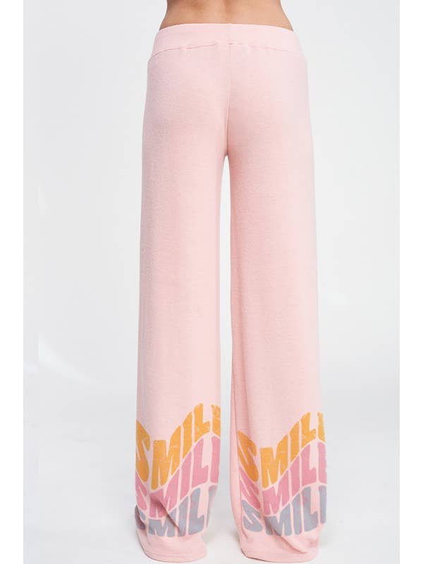 Peace Love Line - Wholesale Lounge Set - Women's - STAR SMILE TOP AND PANTS LOUNGE WEAR SET