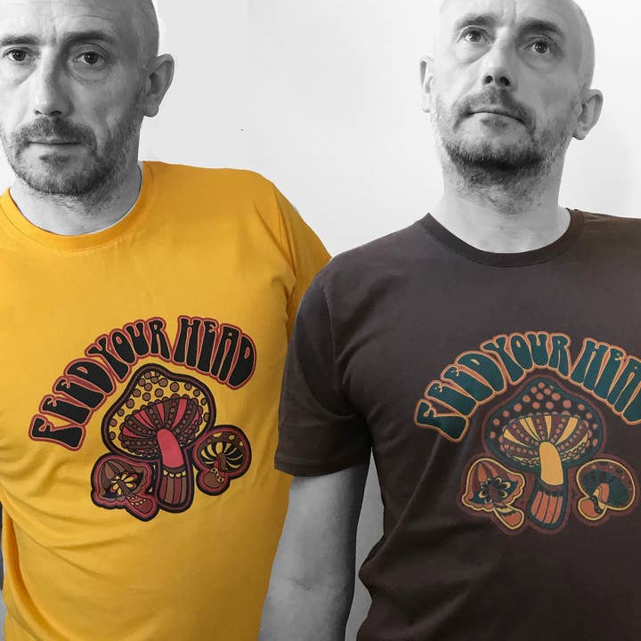 Maglietta da uomo Mushroom, 60's Music Tee, Jefferson Airplane. per la vendita all'ingrosso da parte di Stan and Gwyn