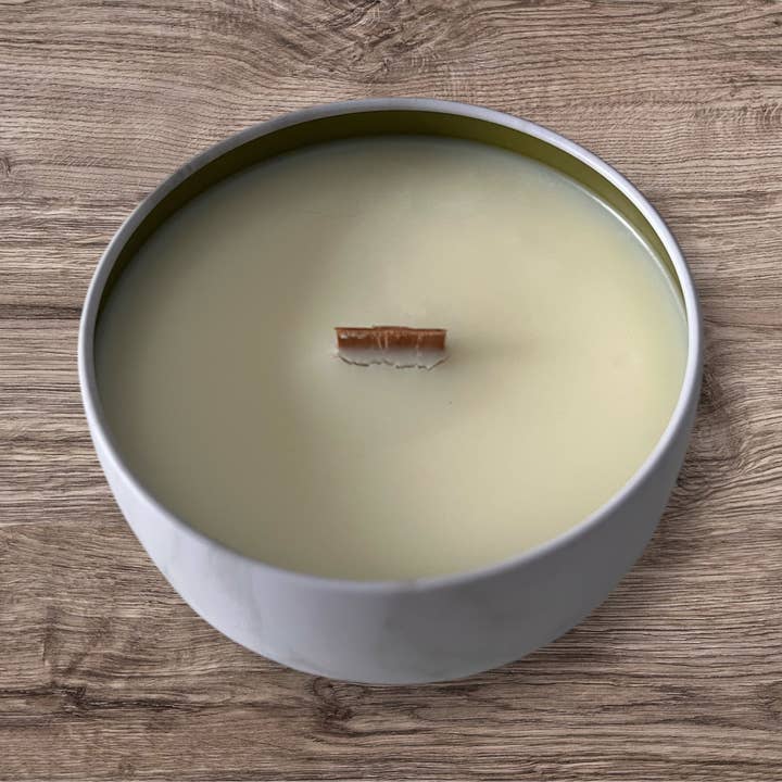 Coconut Lime Scented Candle| Coconut Wax Blend Candle for wholesale by Lymeliteco