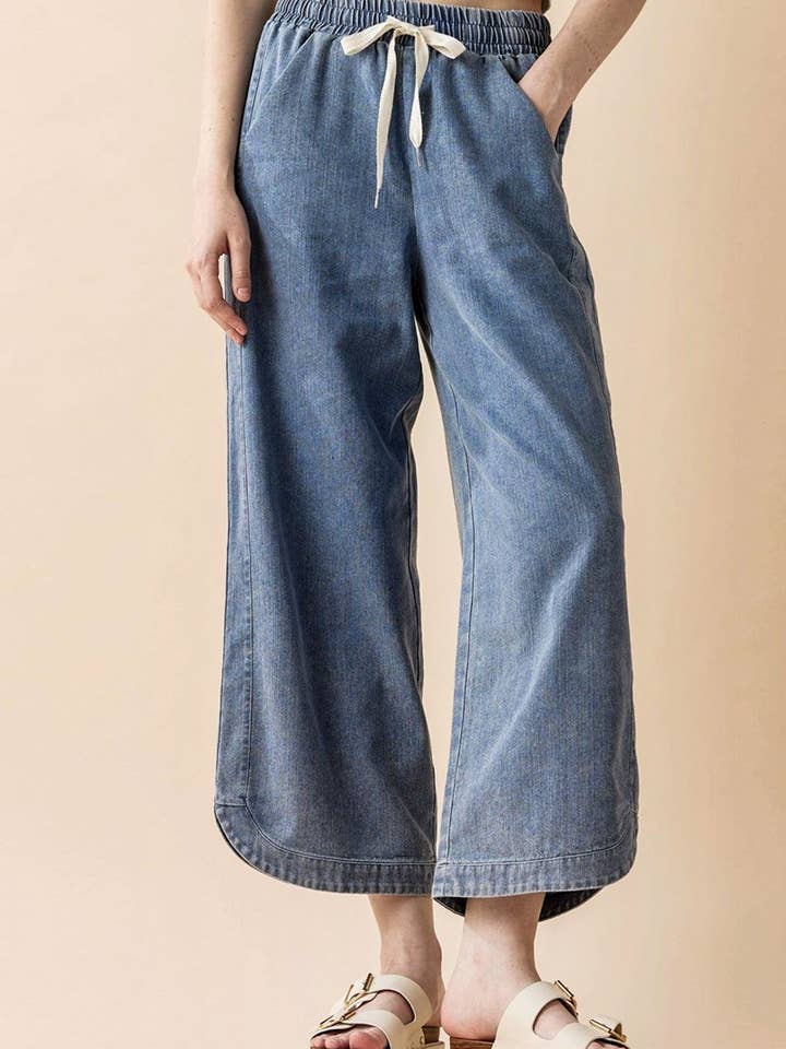 noflik - Wholesale Pants - Women's - Plus Denim WideLeg Crop Pants w/ Dolphine Tail Hem-INP1021