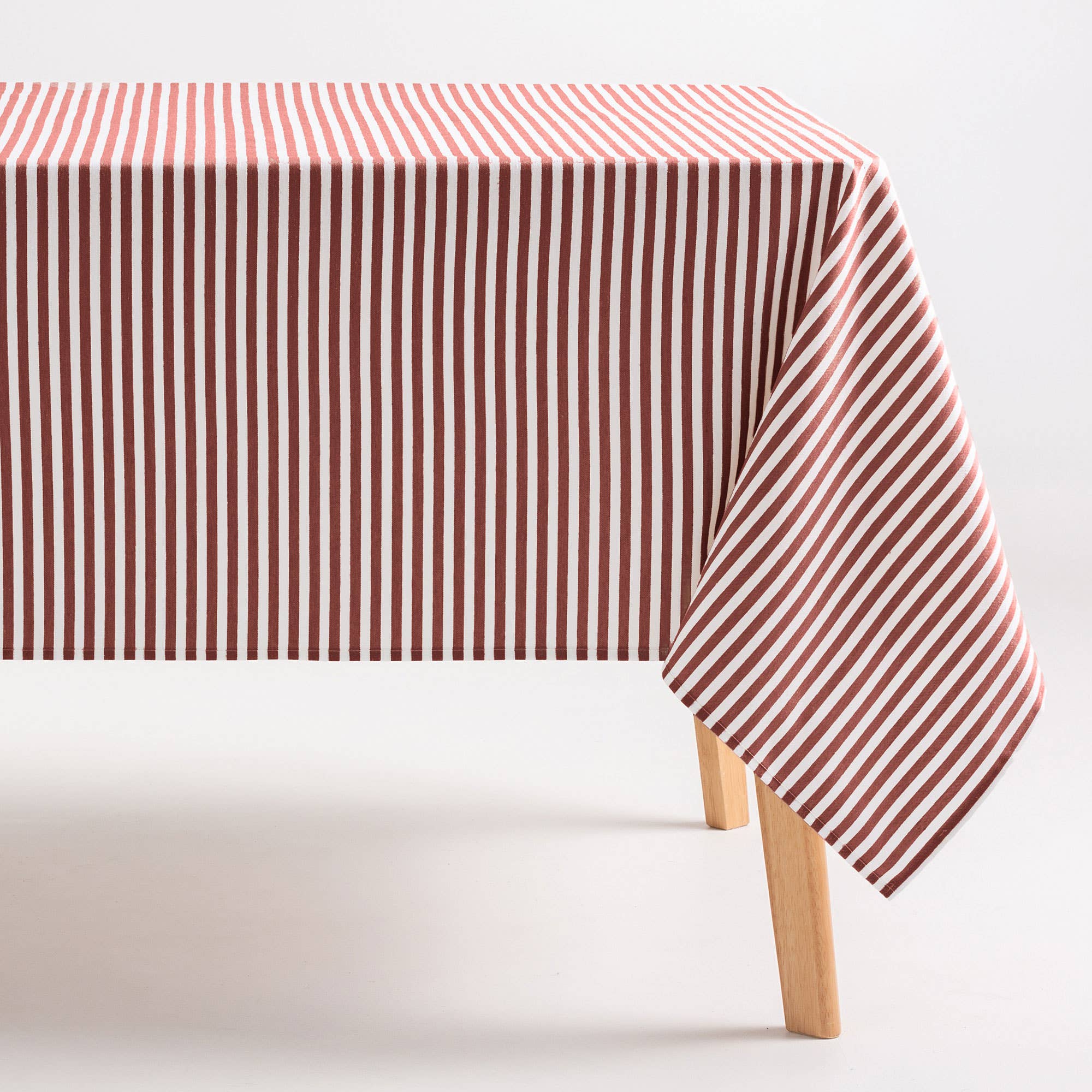 GAMUSI - Vente Nappes - Nappe anti-taches coton toucher tissu rayures ARENZA30