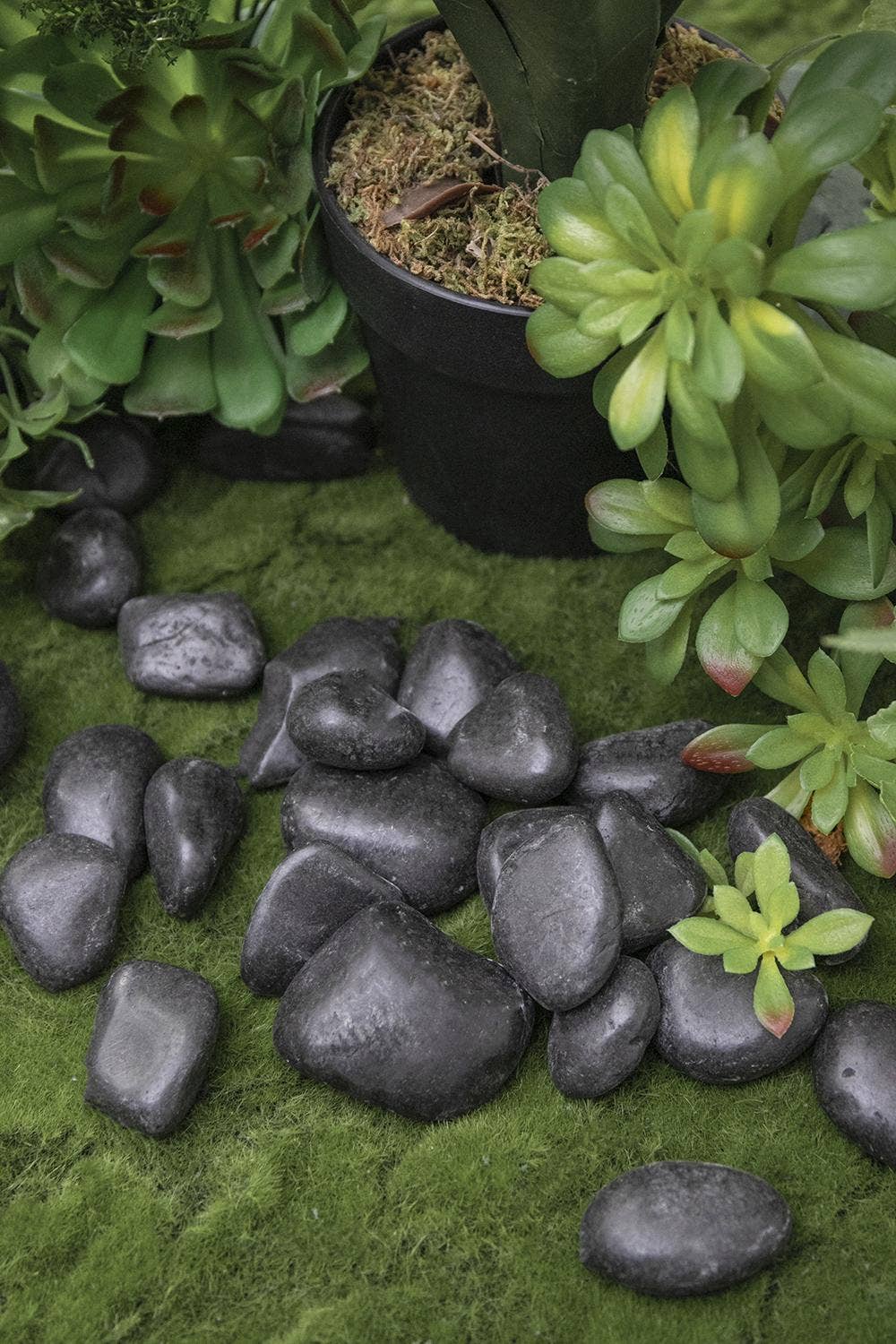 A&B Home Group Inc. - Wholesale Outdoor ornament/decor - 1.2-2inch Black Pebble Polished, 5lbs - Black2