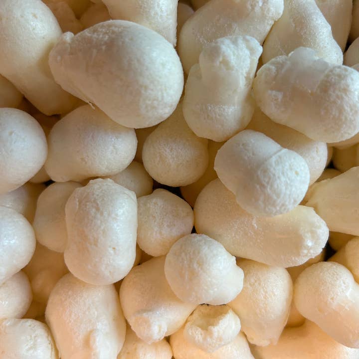 Fog City Freeze - Wholesale Hard Candy - White Bunny Puffs