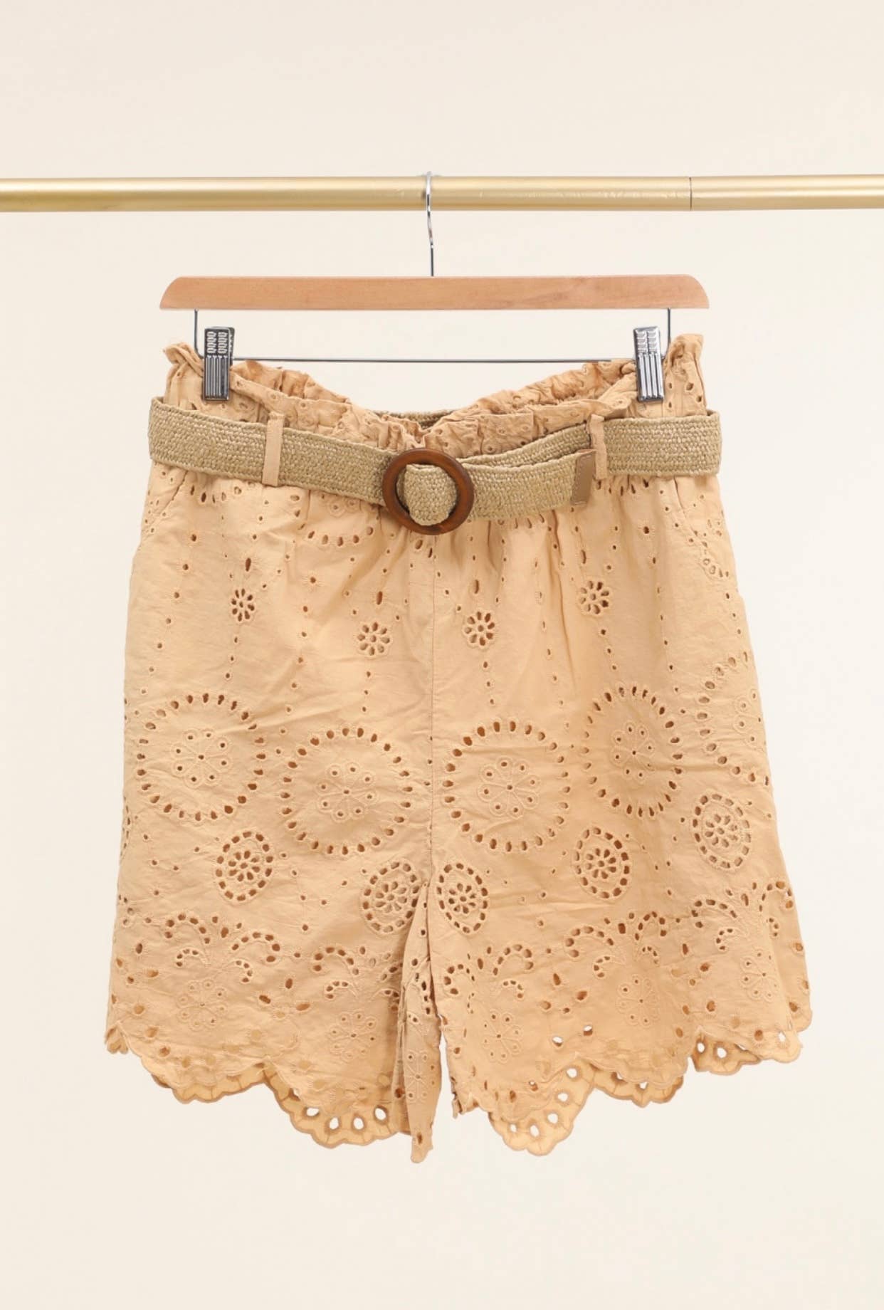 LÉA & LUC - Wholesale Shorts - Women's - Broderie anglaise shorts in 100% cotton REF. 250212