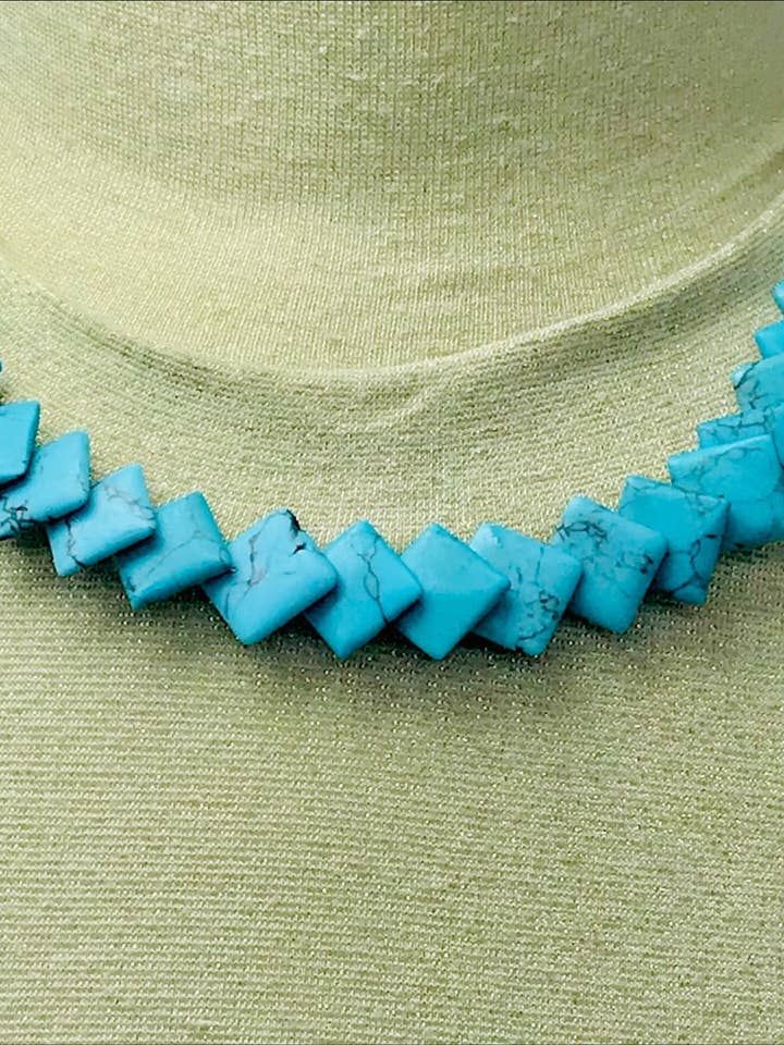 Collar hecho a mano con cuentas de piedra turquesa para venta al por mayor de vintarust