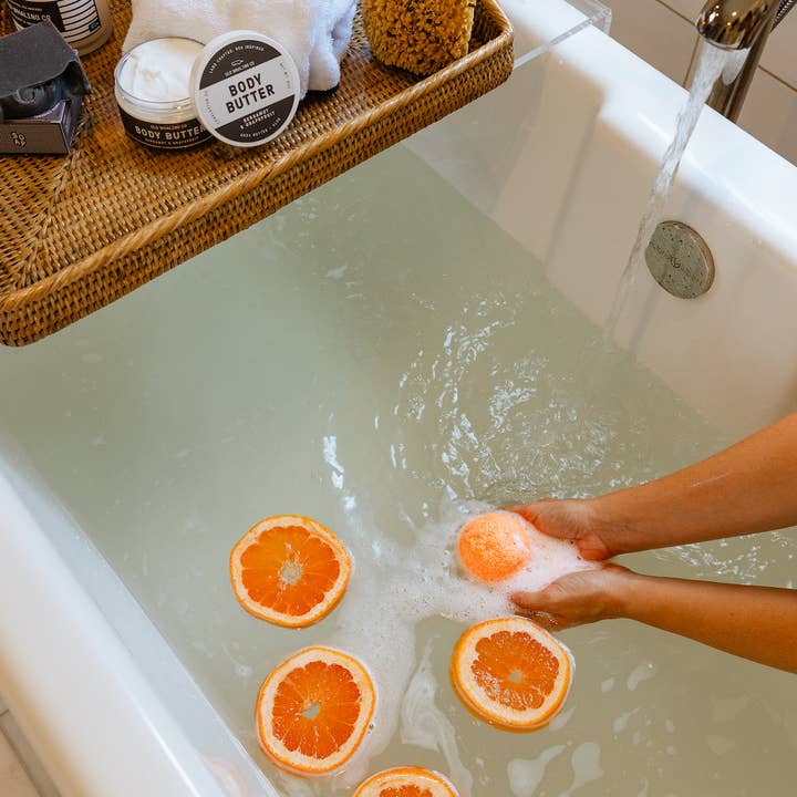 Old Whaling Company - Wholesale Bath Bomb/Fizz - Bergamot & Grapefruit Bath Bomb4