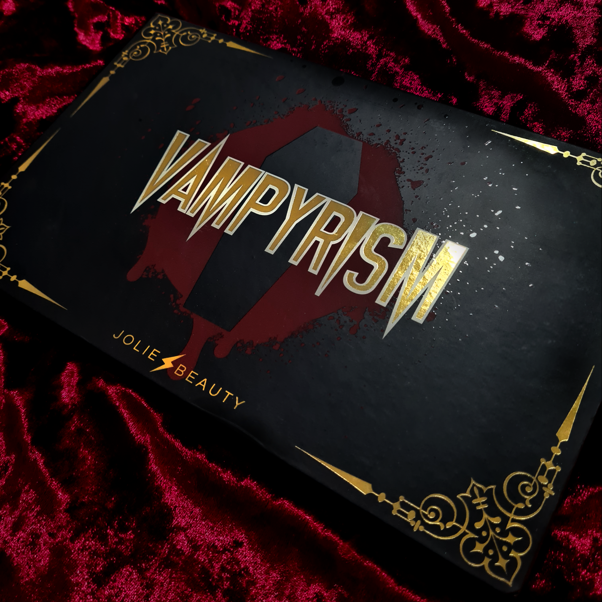 Jolie Beauty – Engroshandel Øjenskyggepalette – Vampyrisme Palette1