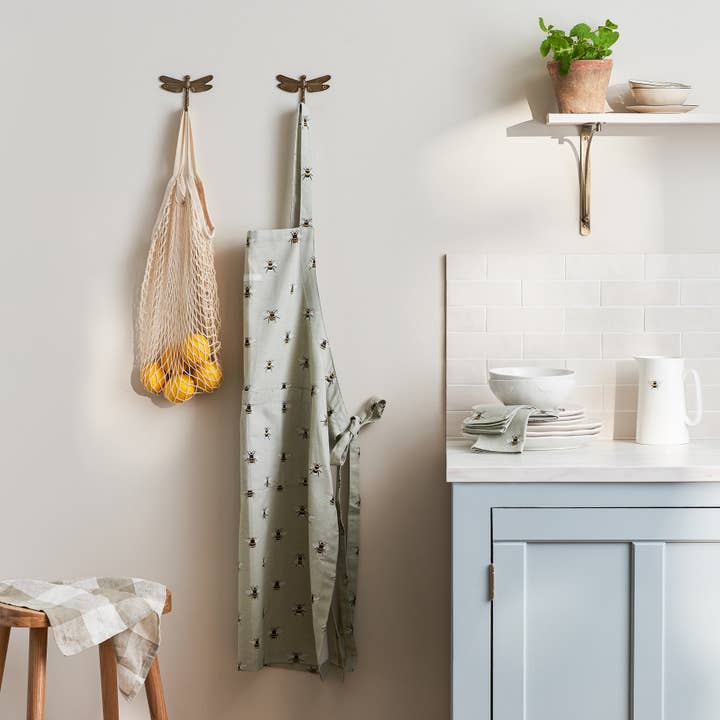 Sophie Allport – wholesale Apron – Bees Apron1