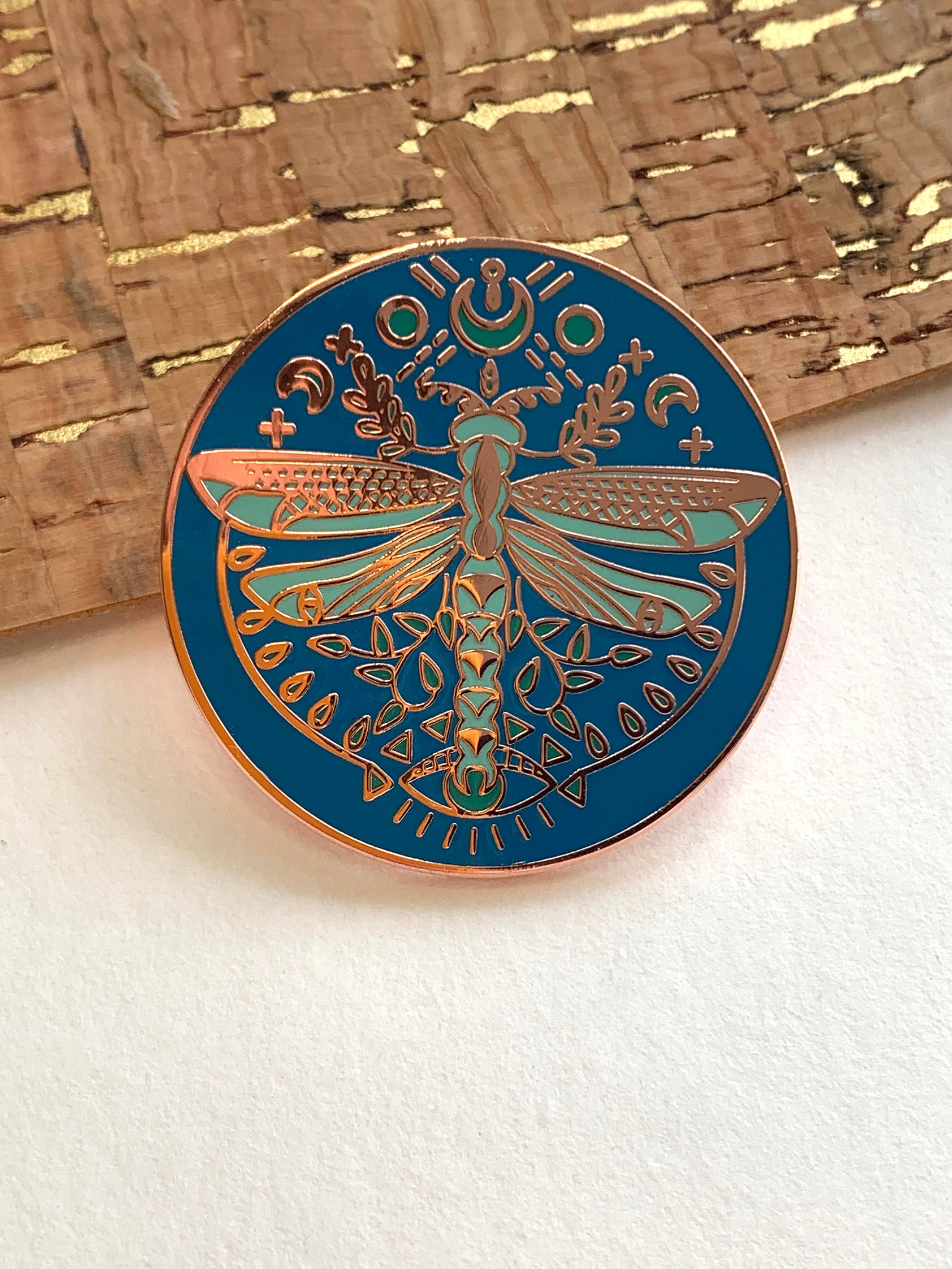 Rikrack - Wholesale Lapel pin/button - Mystic Dragonfly Enamel Pin