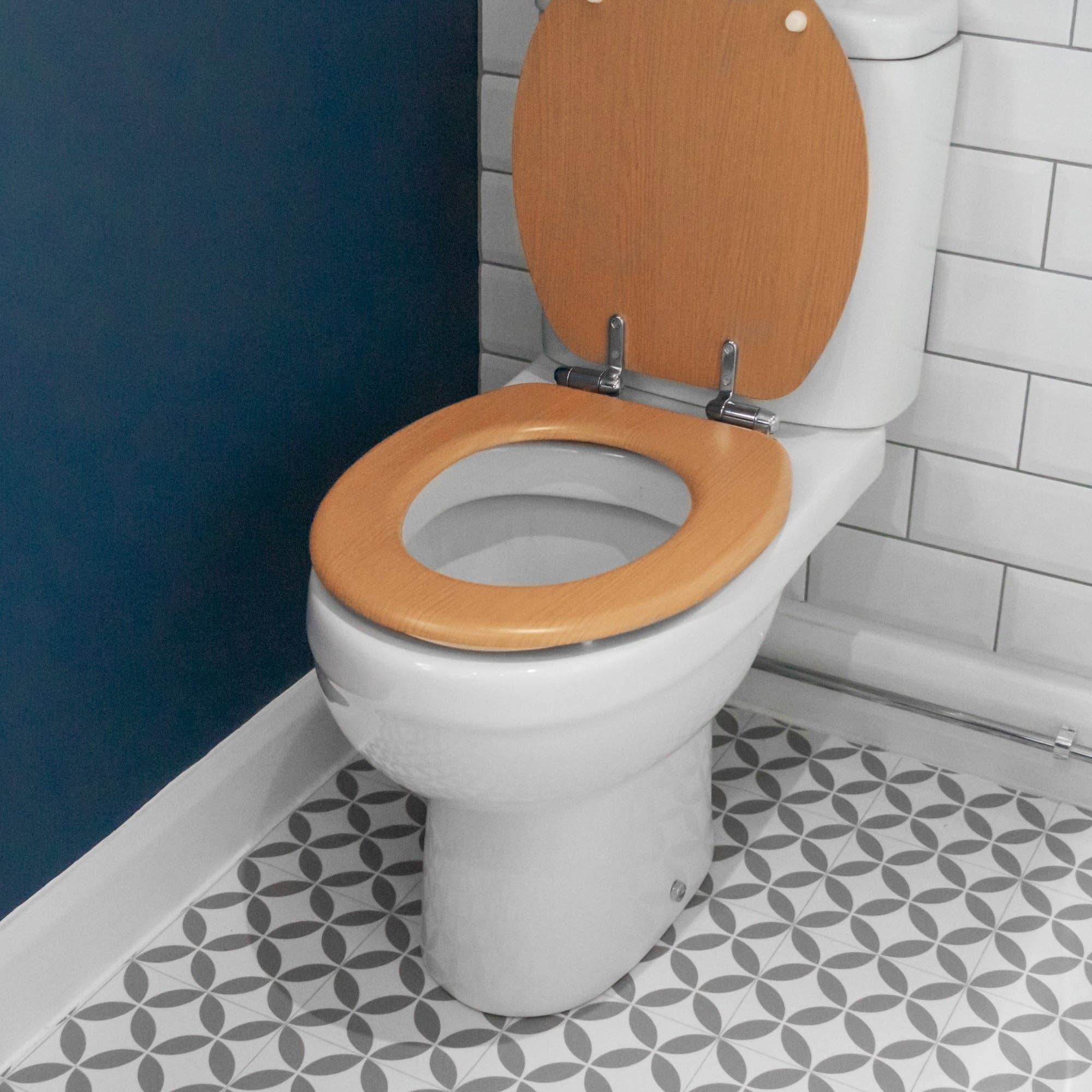 Rinkit Ltd - Wholesale Toilet Paper Holder - Harbour Housewares Soft Close Wooden Toilet Seat - Beech2