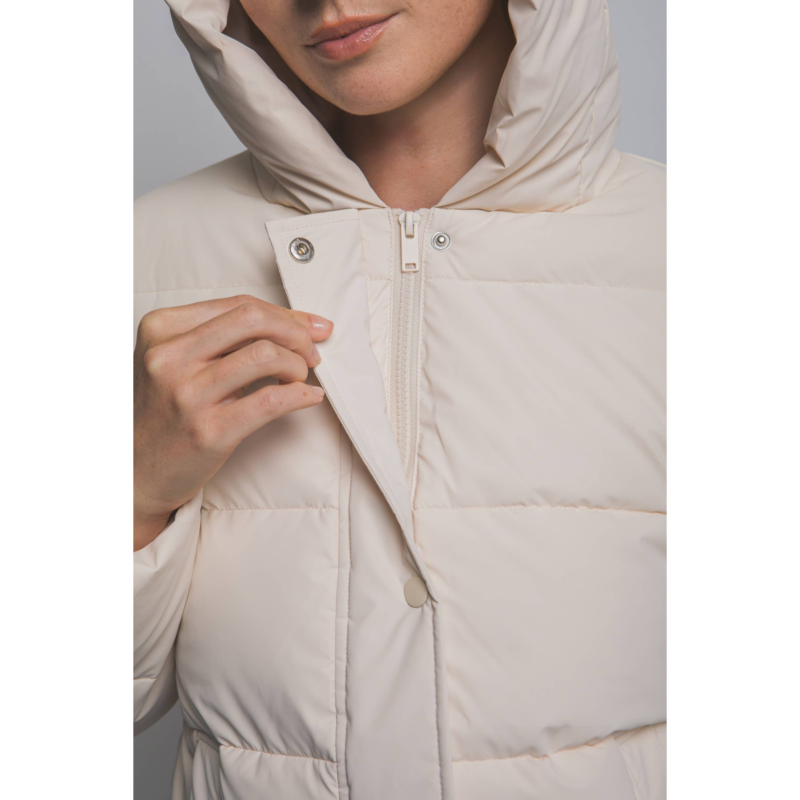 Timeless - Wholesale Coat - Women's - Hooded Long Puffer Coat4