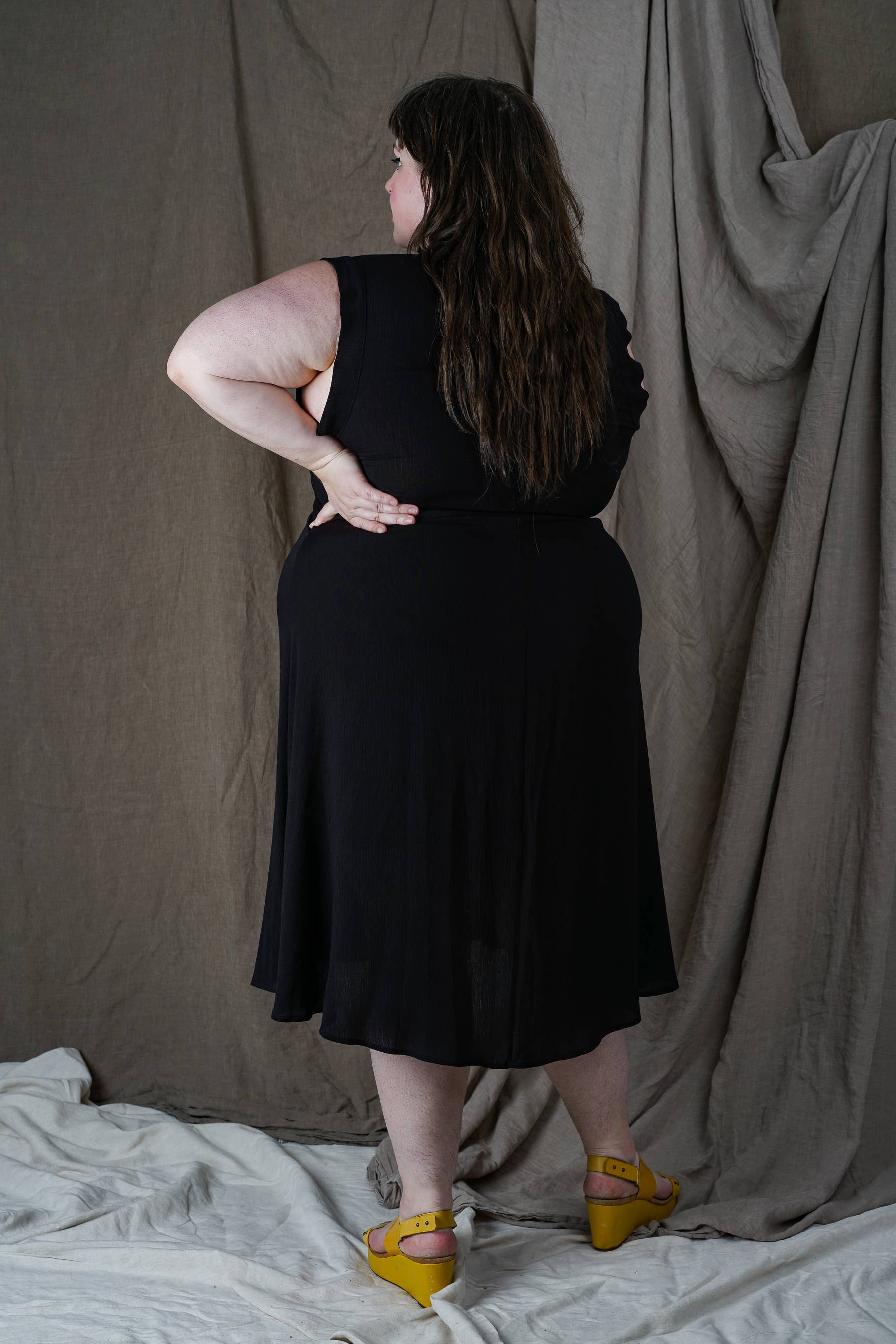 Altar – Engroshandel Kjole - Dame – Francis Kjole i Sort5