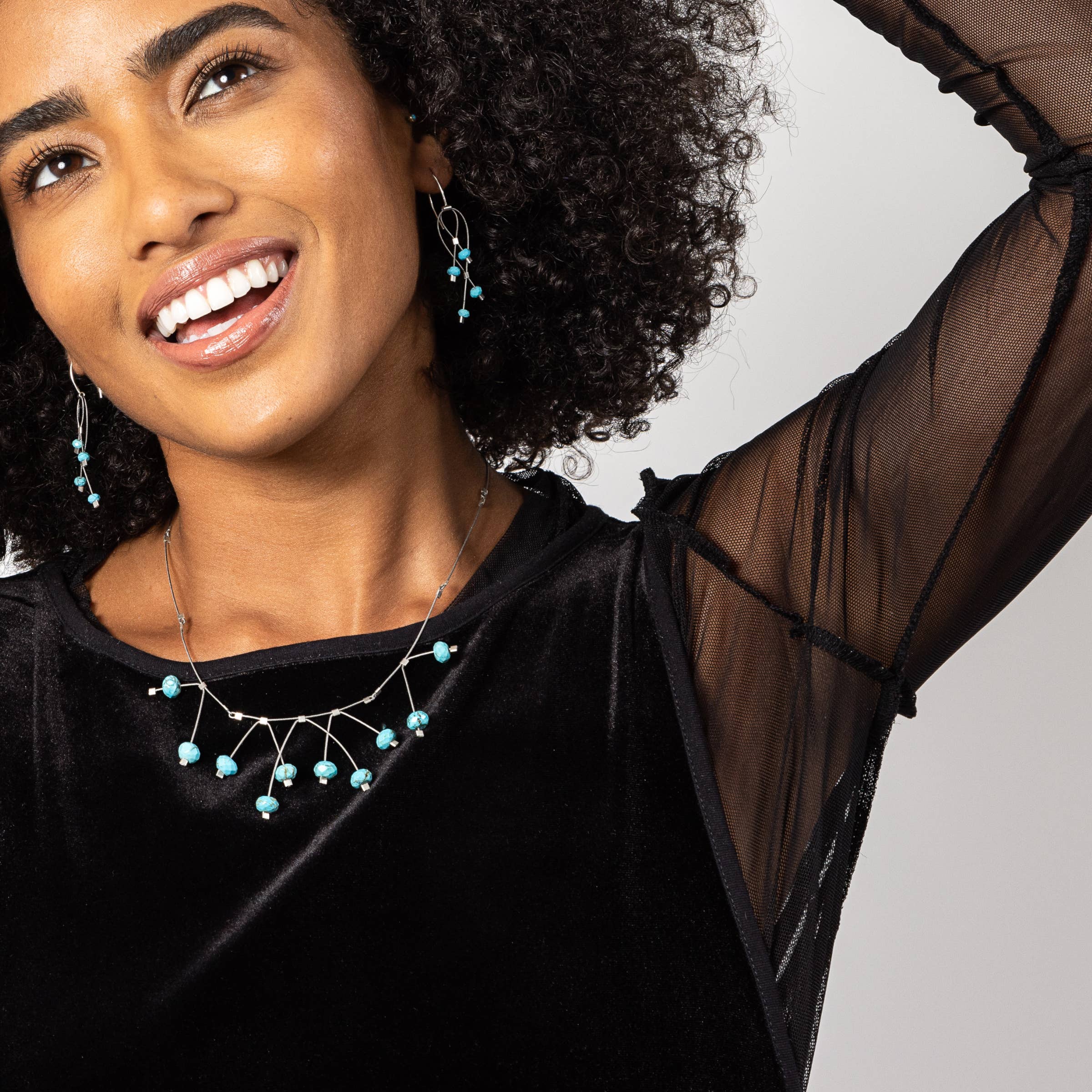 Meghan Patrice Riley – Colar de elos e correntes por atacado – Colar Redux Spring22