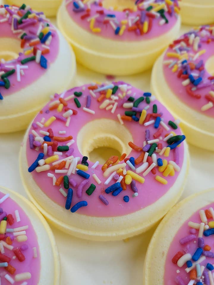 6 x Donut Disturb Wholesale Donut Bath Fizzer for wholesale by My Little Bath Shop