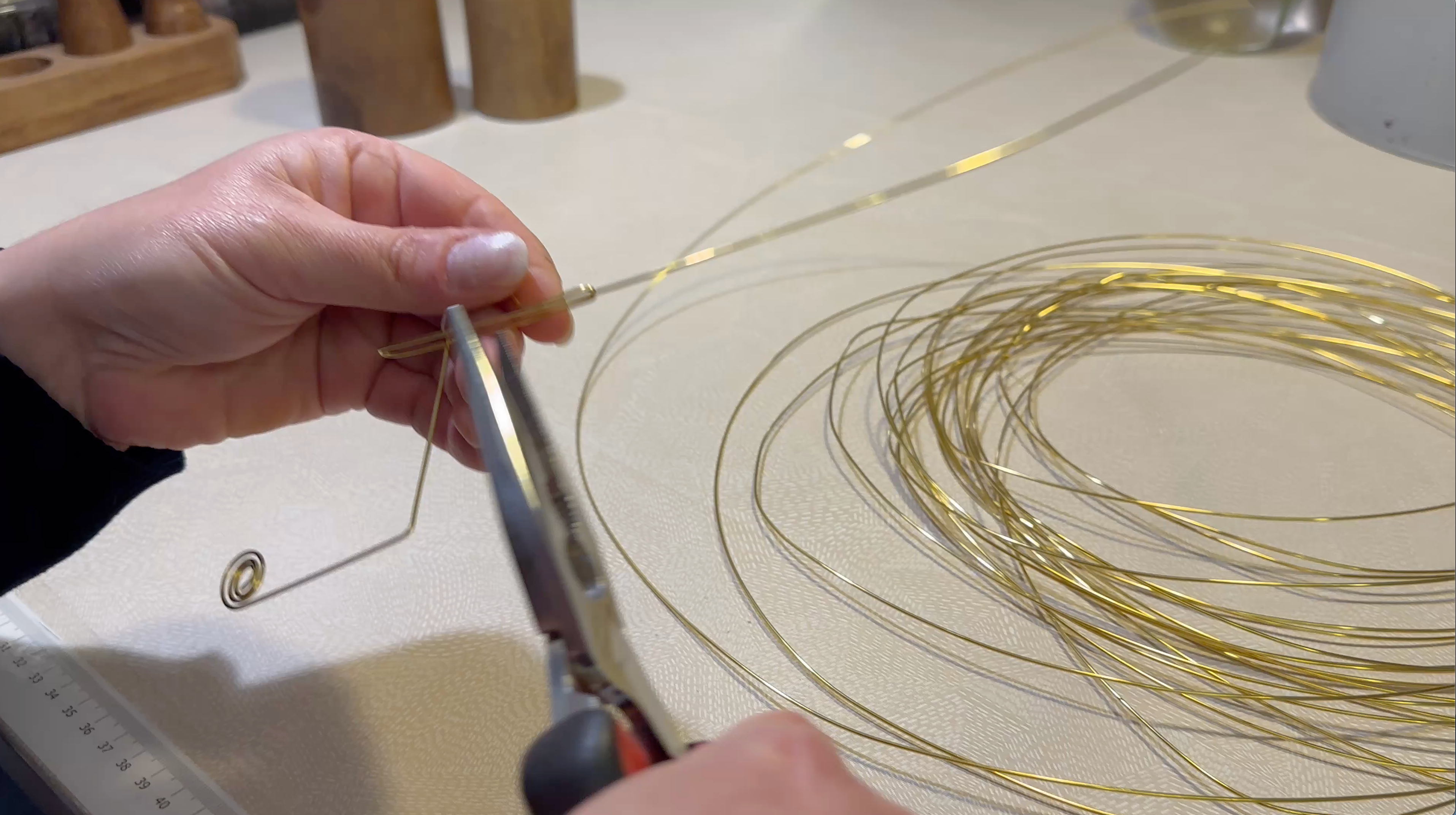 Bijoux de Mur - Wholesale Wall Accent - “Life is Beautiful” Wire Wall Decor 6