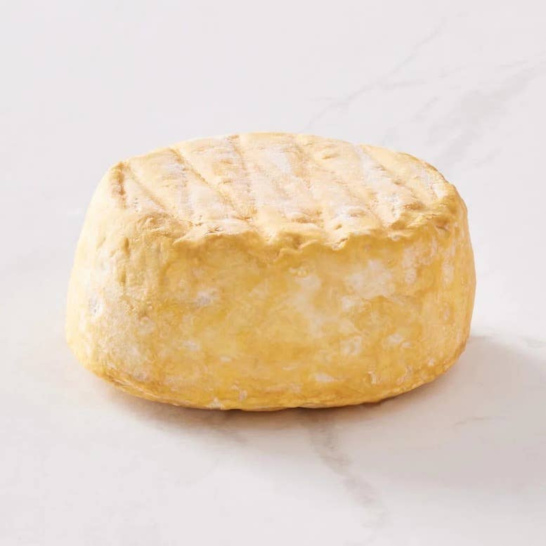 Perrystead Dairy - Wholesale Cheese - Moonrise1