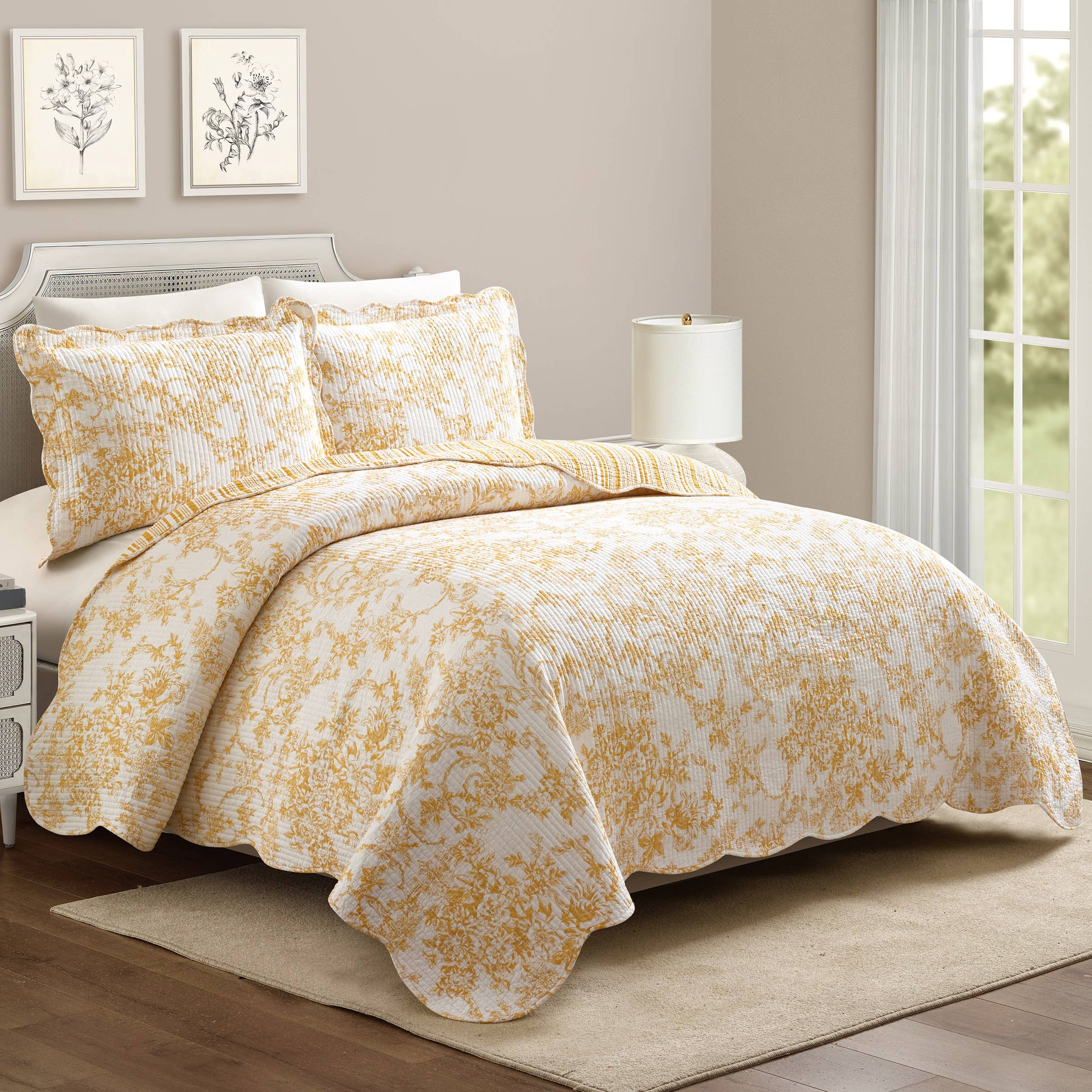 Peking Handicraft – wholesale Bedding set – GARDEN TOILE QUILT SET - Gold - Modern Heirloom1