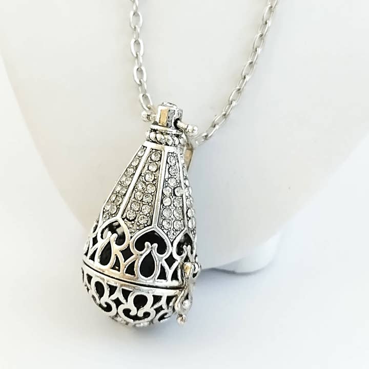 Piccadilly Pendants - Wholesale Pendant/charm necklace - Aromatherapy Diffuser Necklace, Essential Oil Locket 2
