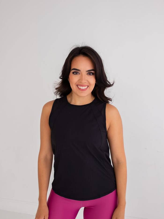 Camiseta sin mangas entrelazado Elevate para venta al por mayor de Beyond Athletica