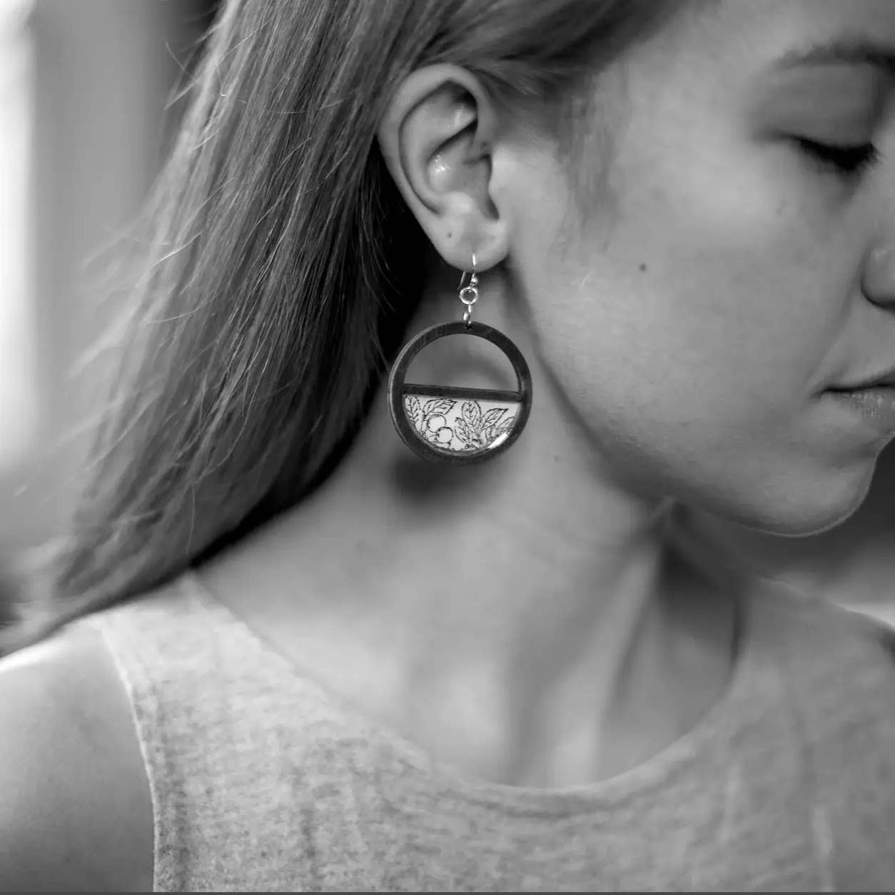 joeyfivecents - Wholesale Dangle Earrings - Natural Dark Wood Earrings - retro purple earthy mod flower4