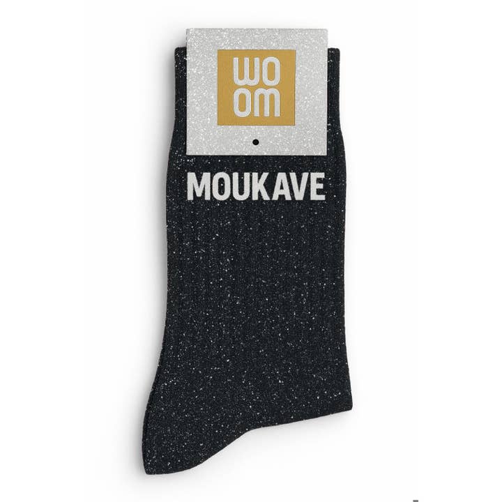 Schwarze Glitzersocken mit "Moukave"-Botschaft für den Großhandel von ChoO