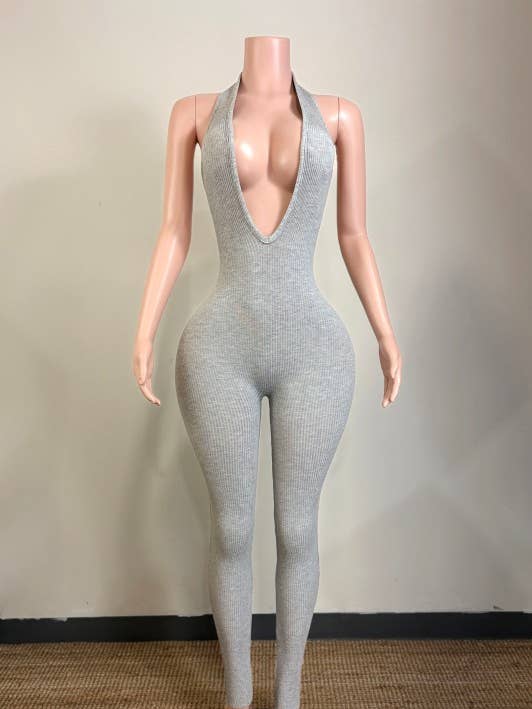 Rippenstrick Jumpsuit mit offenem Rücken und Bindehalsband für den Großhandel von New Trend On