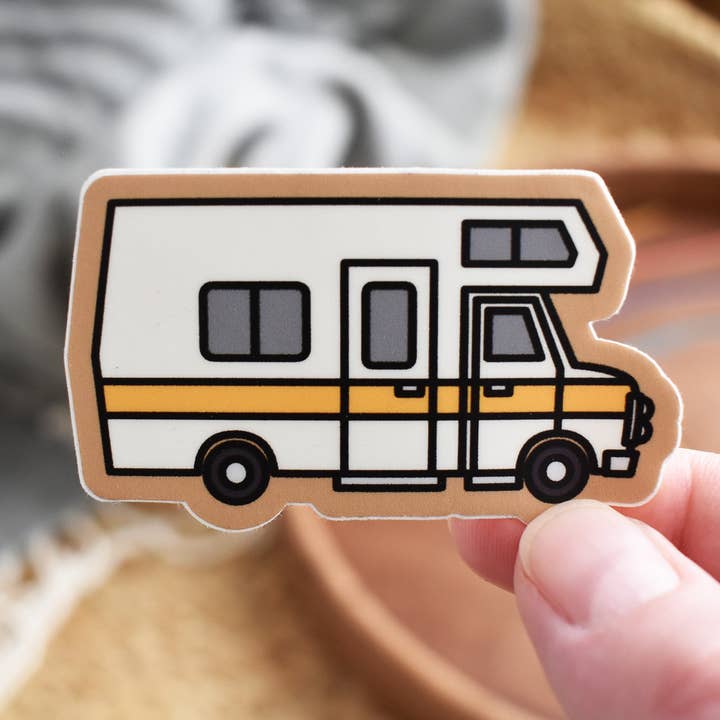 Autocollant rétro pour camping-cars pour la vente par Wild North Co