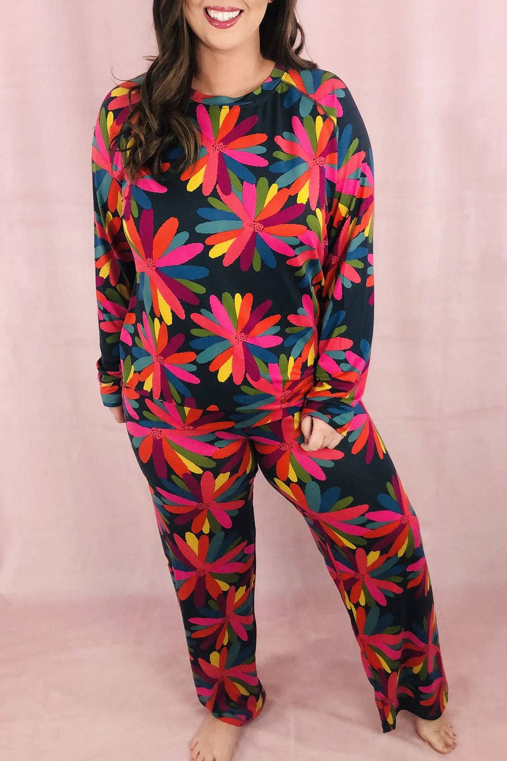 Lovesoft - Wholesale Lounge Set - Women's - Green Plus Size Printed Long Sleeve and Pants Lounge Set6