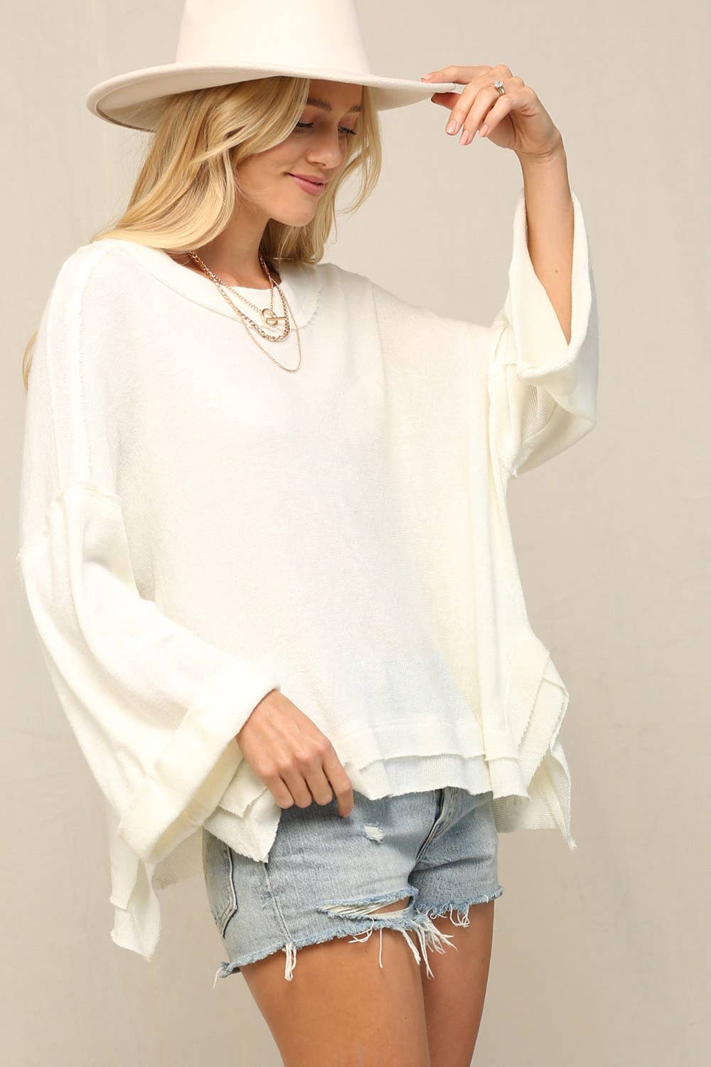 Off White Silhouette-Less Loose Fit Top for wholesale on Faire3