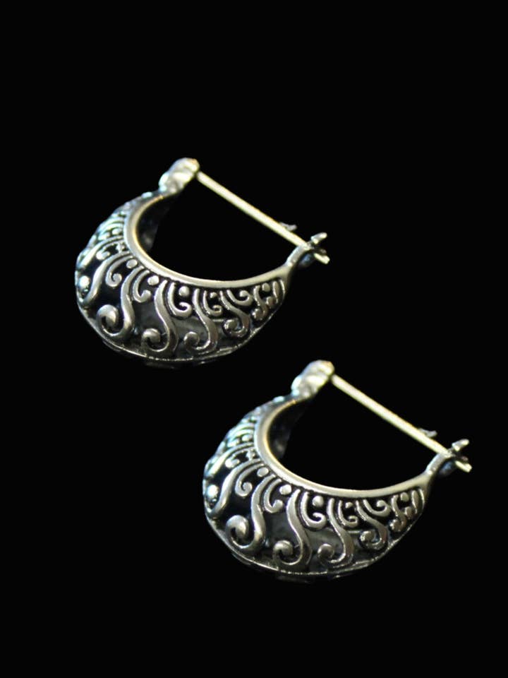 Silver Filigree Earrings for wholesale by Tika
