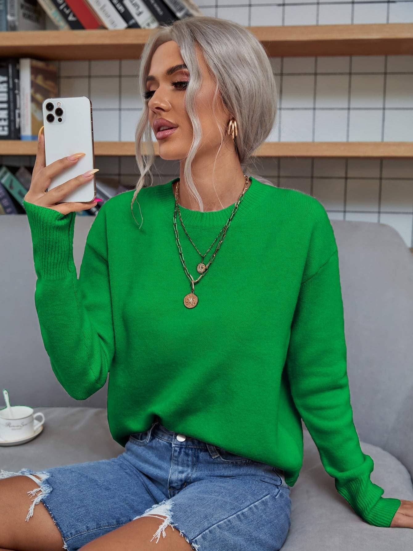 Fashion Combination – wholesale Knitted jumper – Women′s – solid drop shoulder sweater1