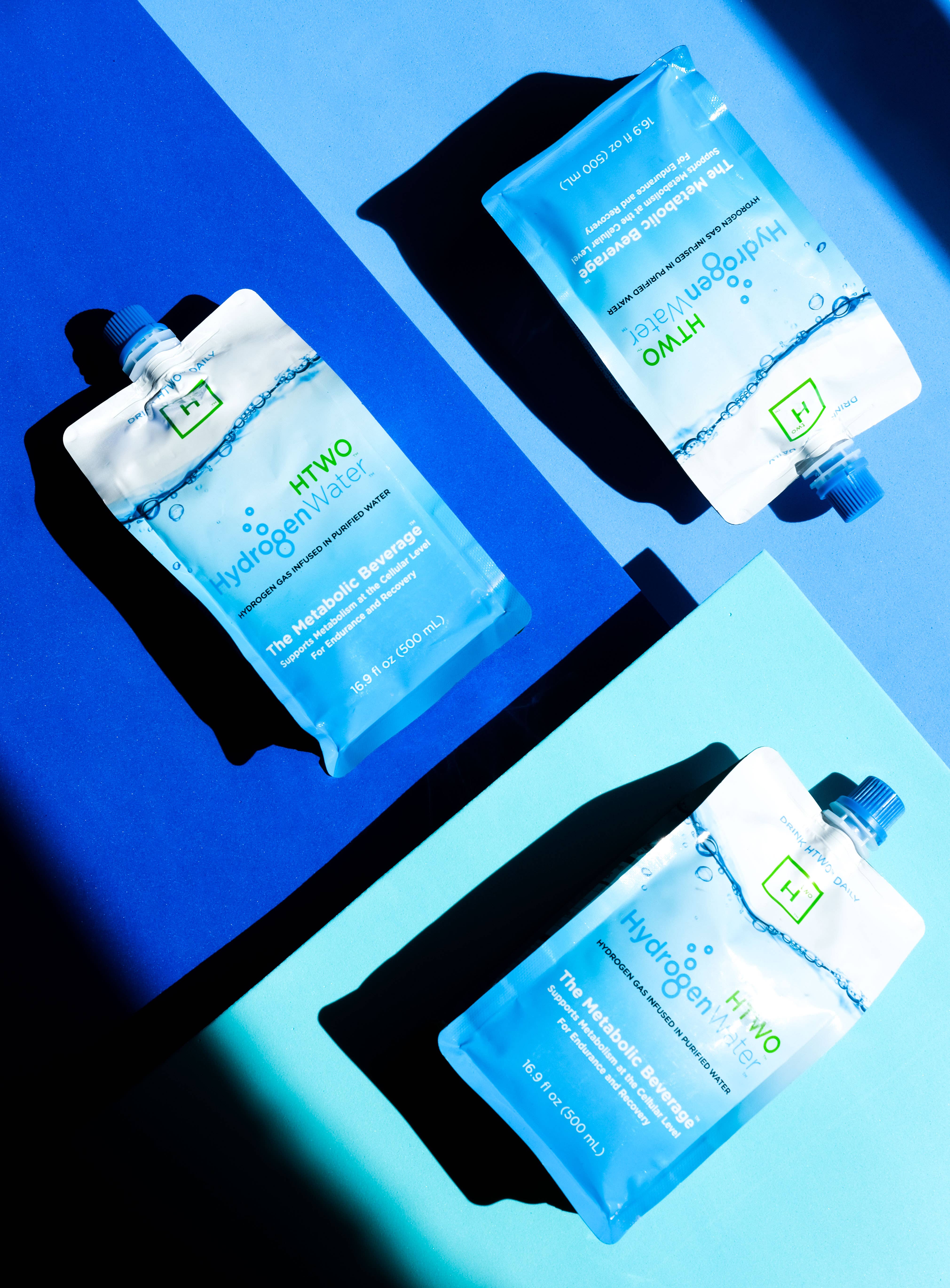 HTWO - Wholesale Bruiswater - HTWO ultra-puur water met waterstofinfusie, 24 pakjes8