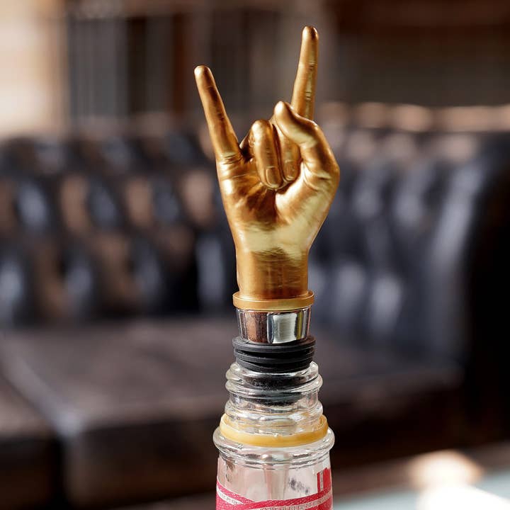SUCK UK Ltd - USA - Wholesale Wine Stopper - Rock On Bottle Stopper