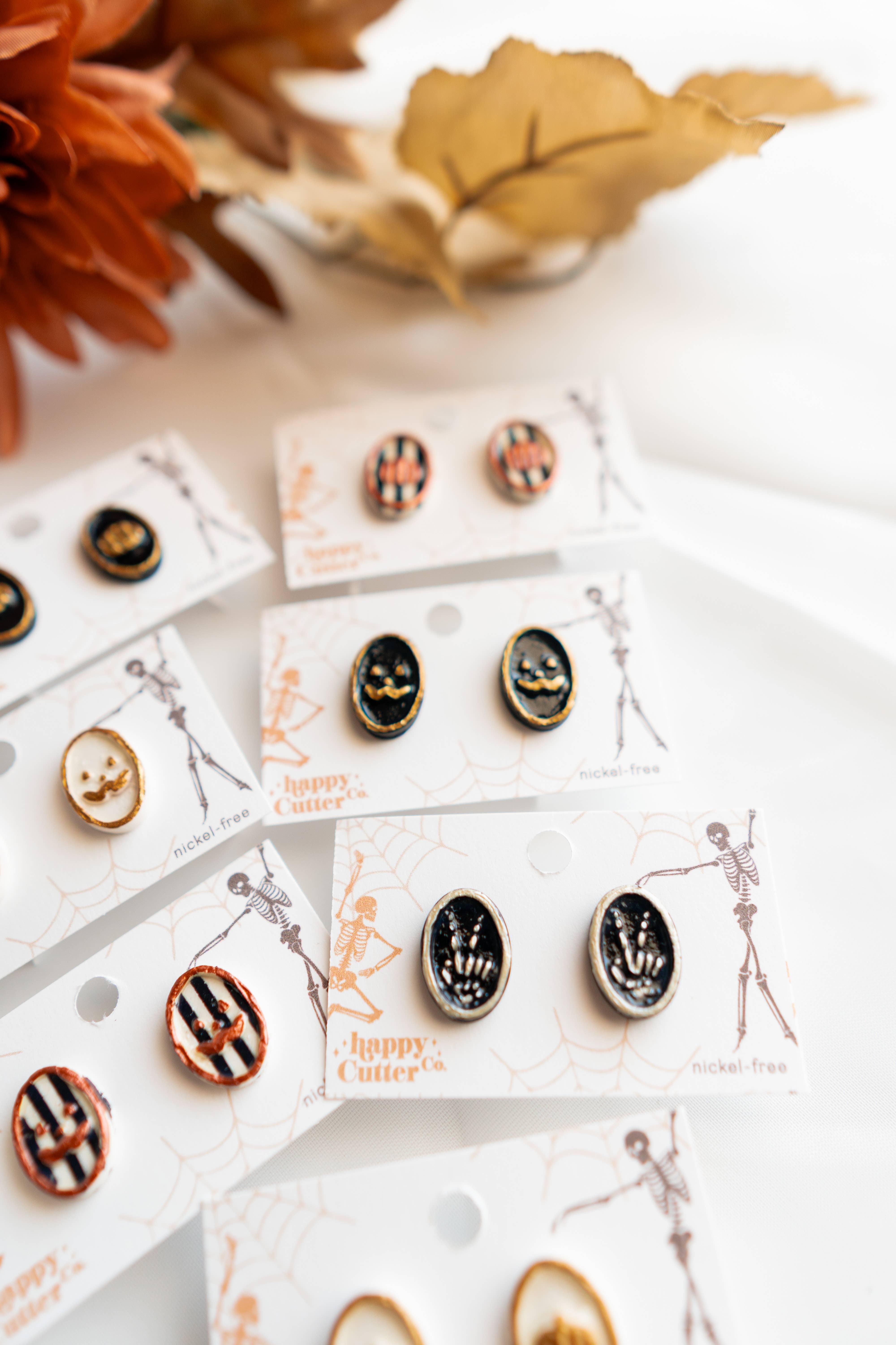 Happy Cutter Co - Wholesale Stud/Post Earrings - Halloween Stud Earrings | Cute Oval Halloween Accessories10