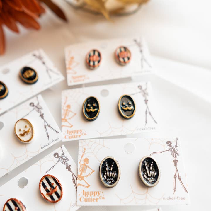 Happy Cutter Co - Wholesale Stud/Post Earrings - Halloween Stud Earrings | Cute Oval Halloween Accessories10