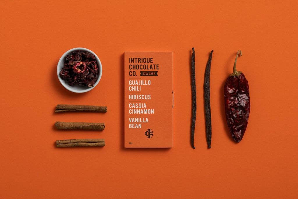 Intrigue Chocolate Co. - Wholesale Chocolate Bar - Guajillo Chili, Hibiscus, Cassia Cinnamon, Vanilla Bean Bar3