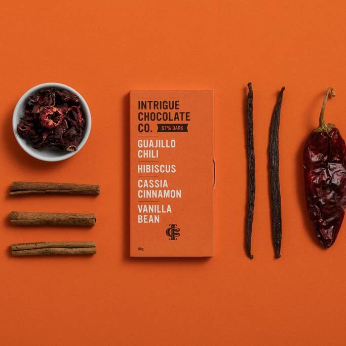 Intrigue Chocolate Co. - Wholesale Chocolate Bar - Guajillo Chili, Hibiscus, Cassia Cinnamon, Vanilla Bean Bar3