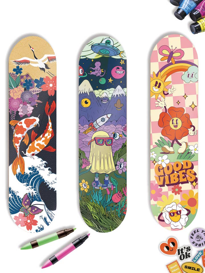 SKATEBOARD TO DECORATE for wholesale by Graine Créative