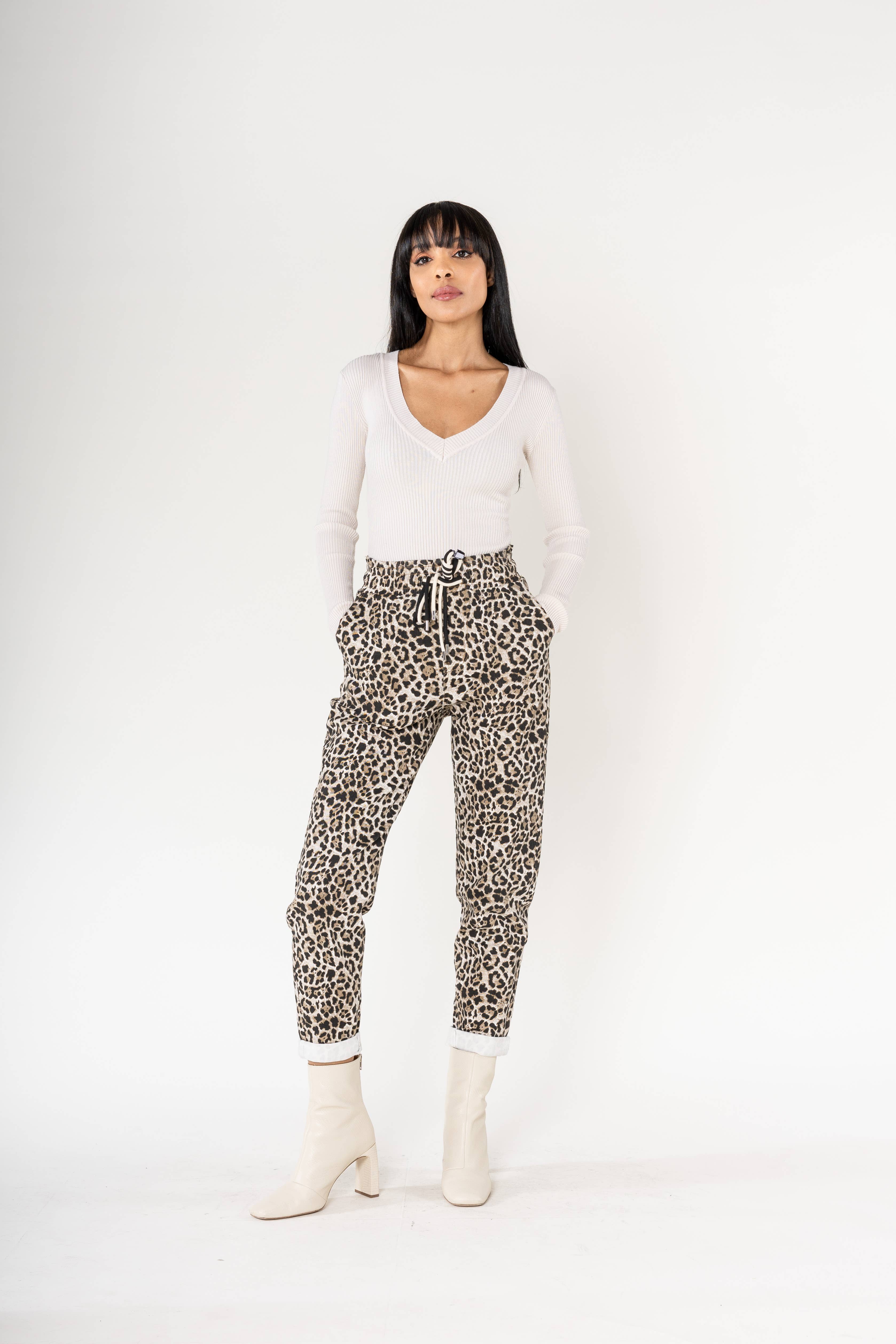 Nina Carter - Wholesale Pants - Women's - Panta jogg leopard elastic waist with drawstring P5009