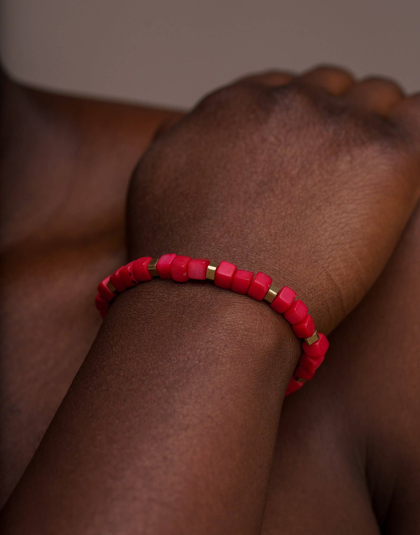 Pretty Pink Eco-Jewellery – wholesale Beaded bracelet – Friendship Tagua Bracelet1