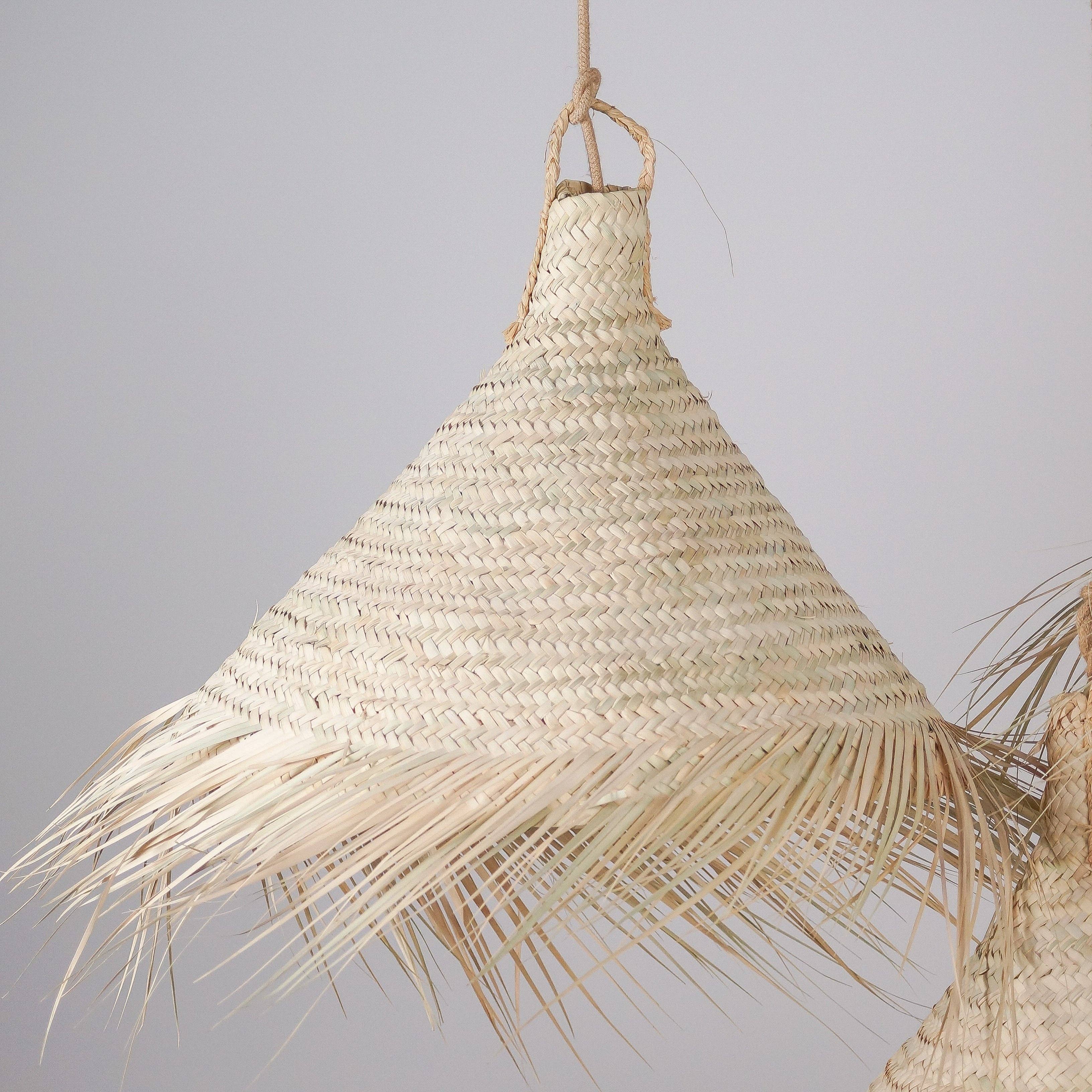 Bohome Living - Wholesale Chandelier/Hanging Light - Bohemian straw pendant - Fringes1