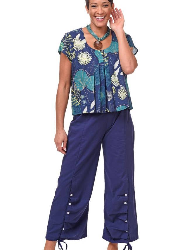 CV1092 Daley Top à Portland** pour la vente par Tulip Clothing