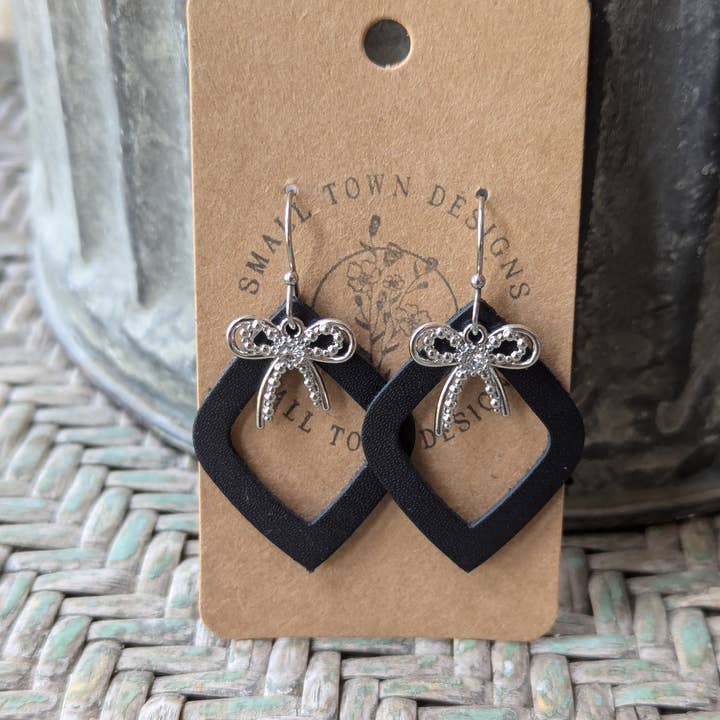 Small Town Designs - Wholesale Dangle Earrings - Black Bow Diamonds