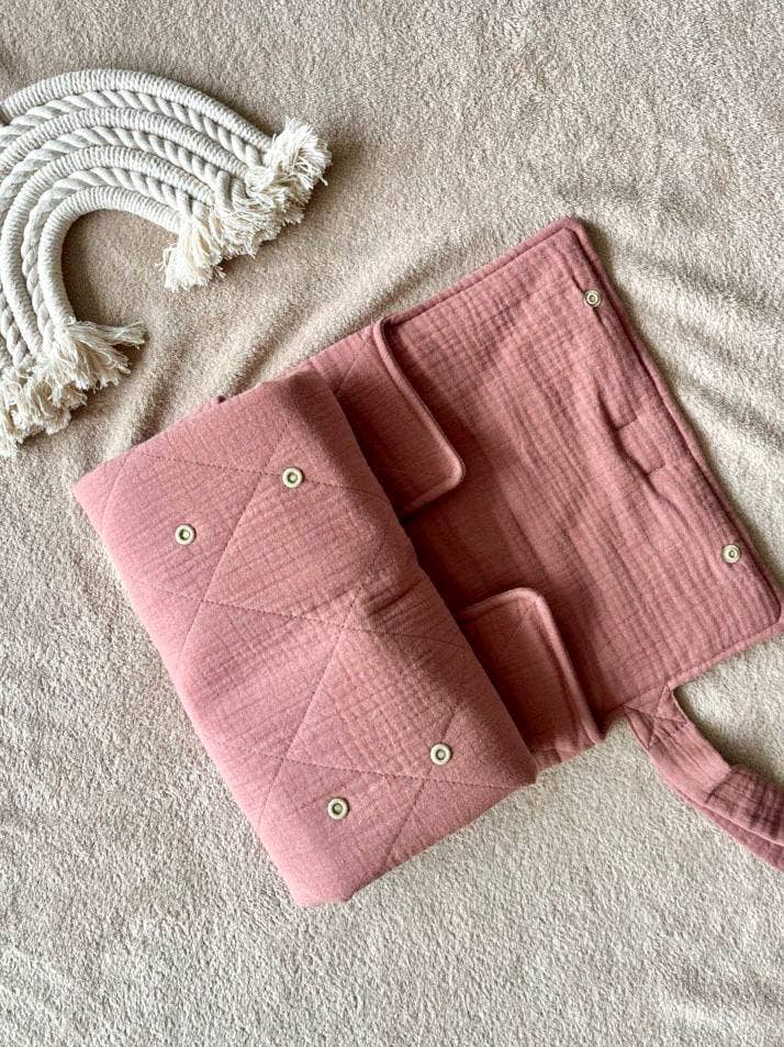 Pastel Baby – wholesale Blöjbytesmatta - Baby – Portabel skötmatta i muslin för blöjväskan, gammelrosa3