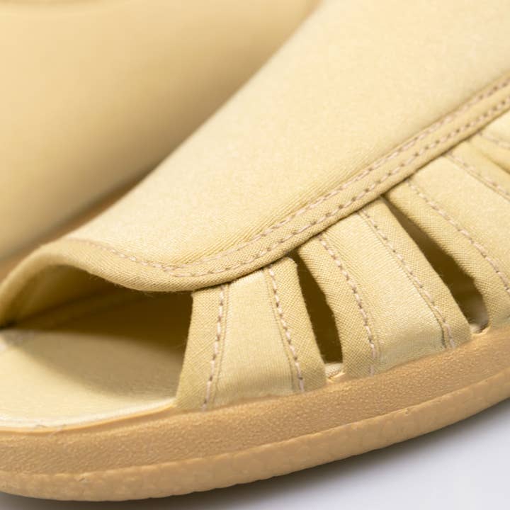 Haikon Hada (Calzame, Alster Komfort, Timoni) - Wholesale Sandals - Women's - Brisa Beig Alster Komfort – Comfort stretch sandal with vulcanized rubber sole10