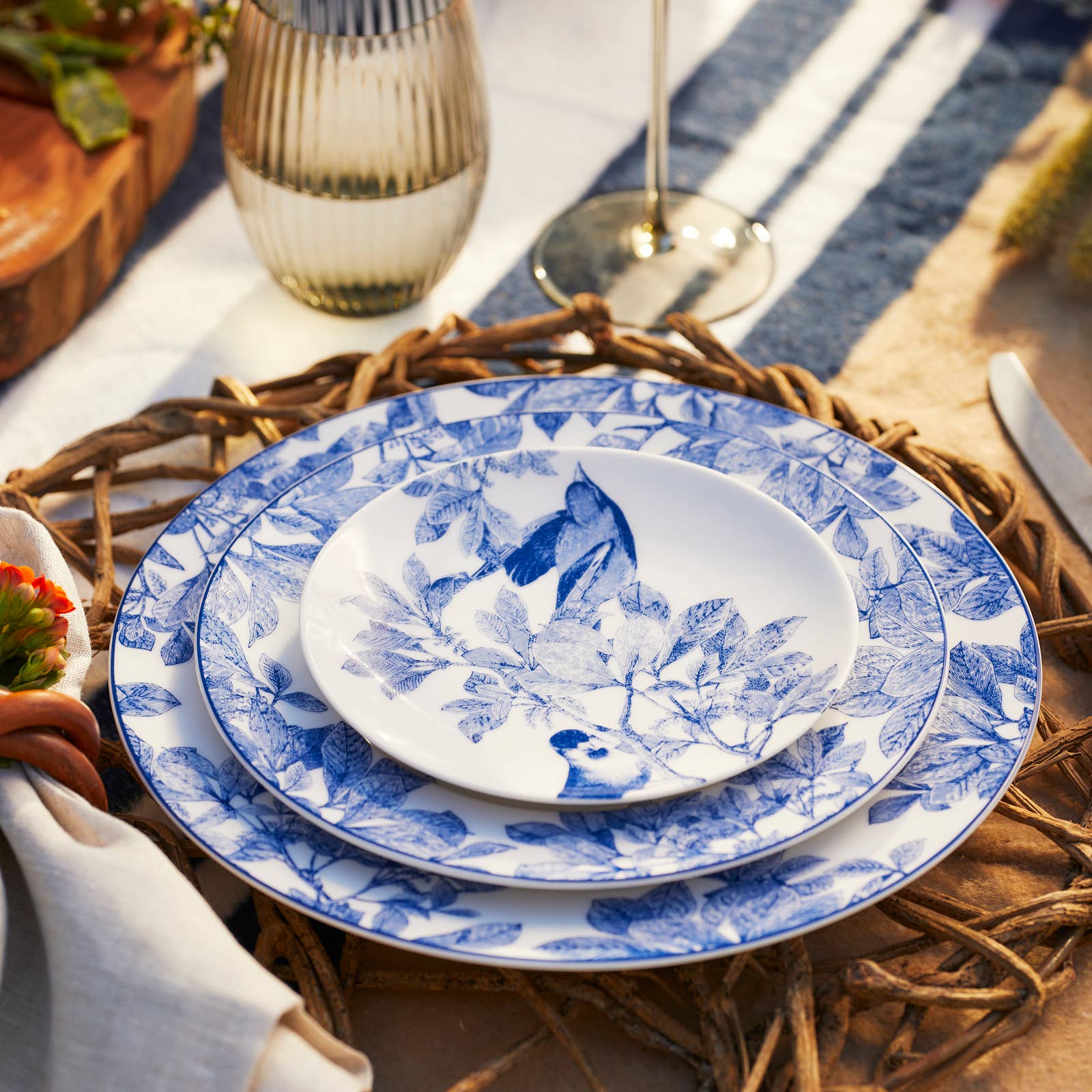 Caskata - Wholesale Dinner Plate - Arbor Rimmed Dinner Plate1